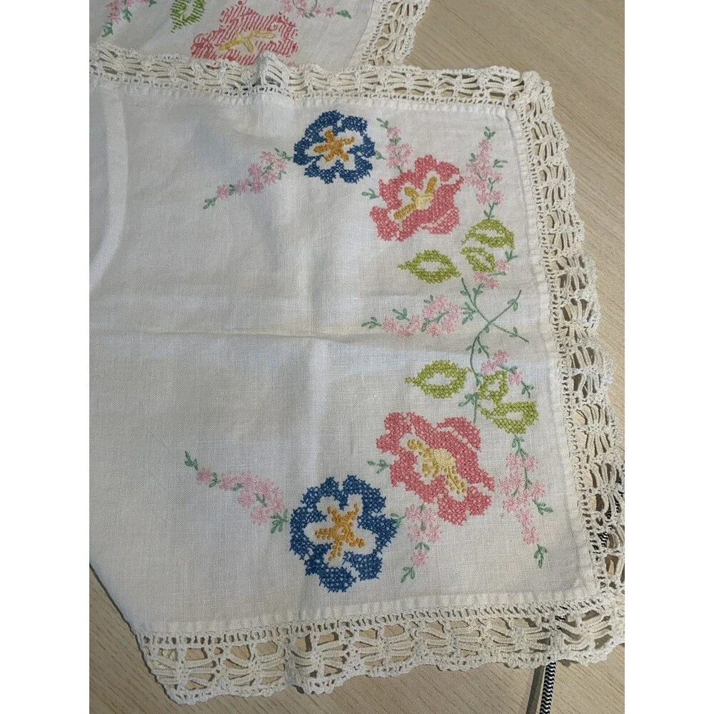 Vintage Floral embroidered dresser scarf- pale yellow